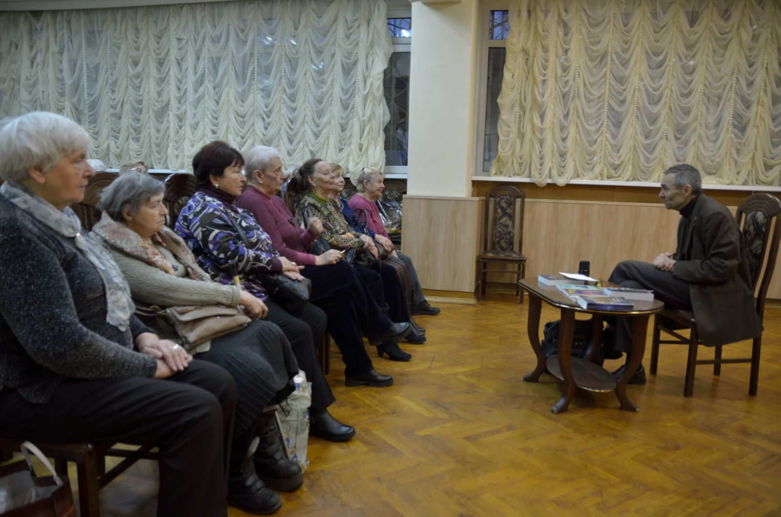 Онлайн-встреча «Что такое совесть и где она» – события на сайте «Московские Сезоны»