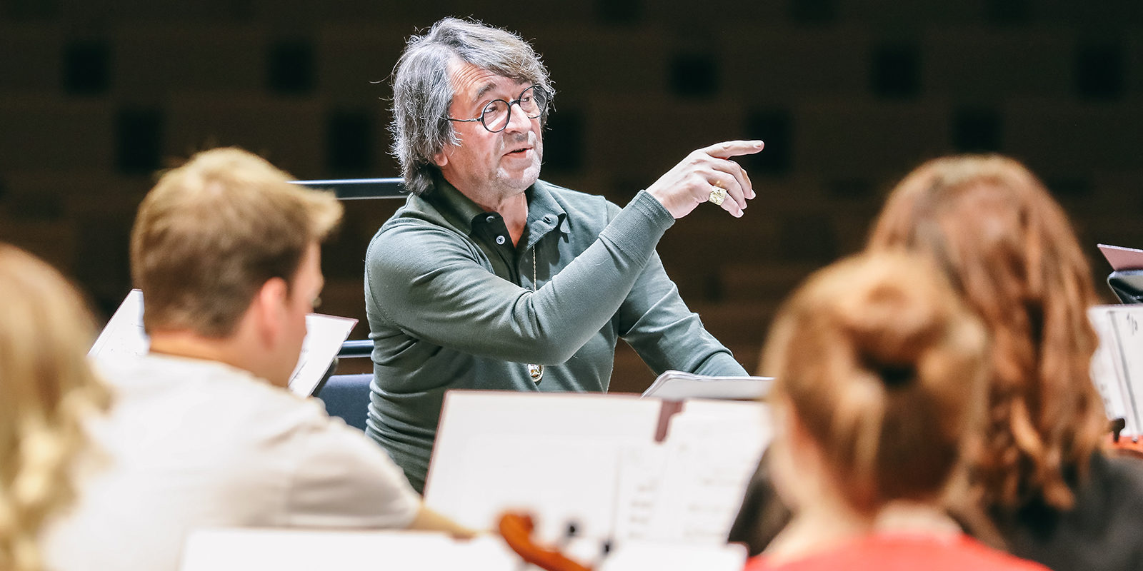 «Облако в штанах» в Московском концертном зале «Зарядье» – события на сайте «Московские Сезоны»