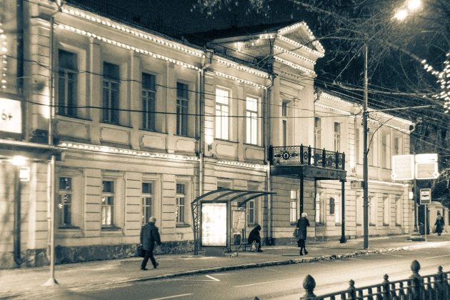 Онлайн-мастер-класс «Сеанс одновременного перевода» – события на сайте «Московские Сезоны»