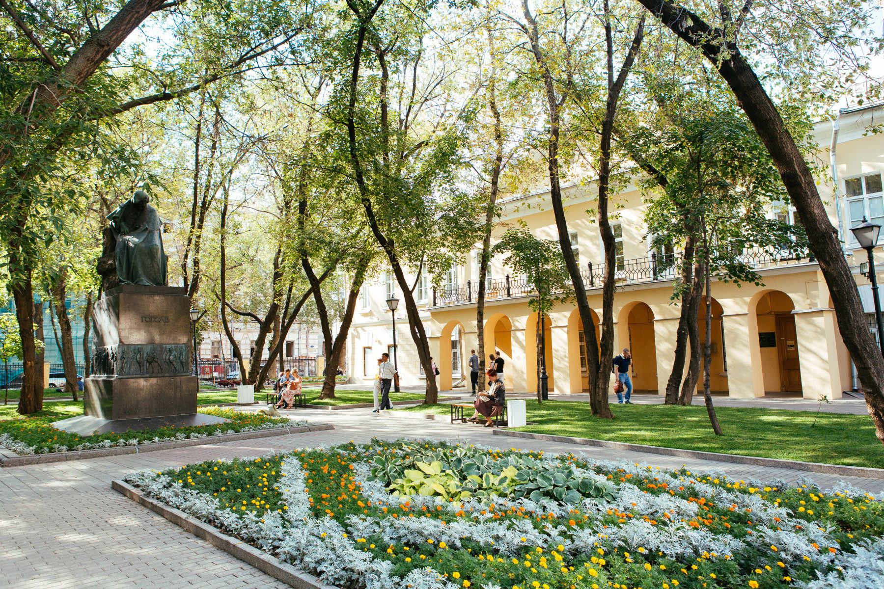 Онлайн-лекция «Любите живопись, поэты!» – события на сайте «Московские Сезоны»