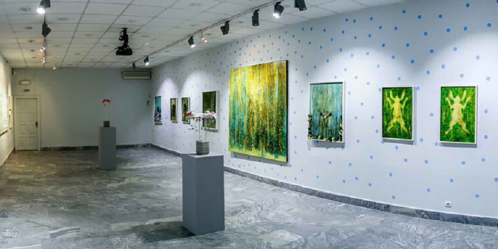 Проект «Новогодние чтения» на онлайн-площадках галереи «На Песчаной» – события на сайте «Московские Сезоны»