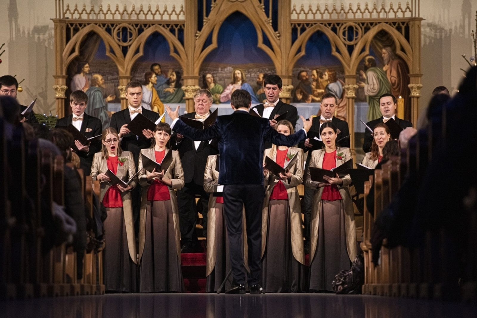 Концерт «Минин-хор: “Музыка мира”» в соборе Святых Петра и Павла – события на сайте «Московские Сезоны»