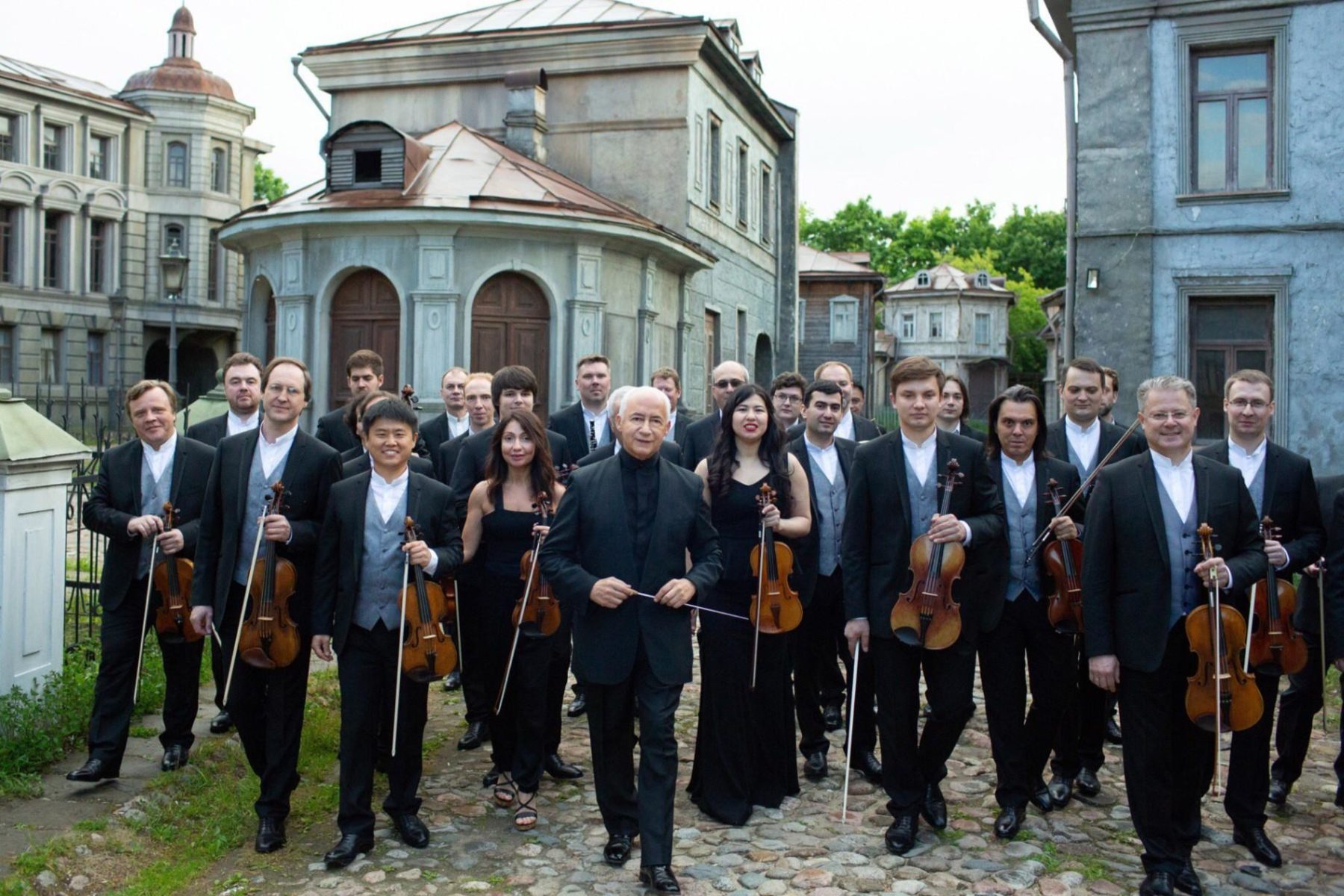 Концерт Владимира Спивакова и оркестра «Виртуозы Москвы» в КЦ «Зеленоград» – события на сайте «Московские Сезоны»