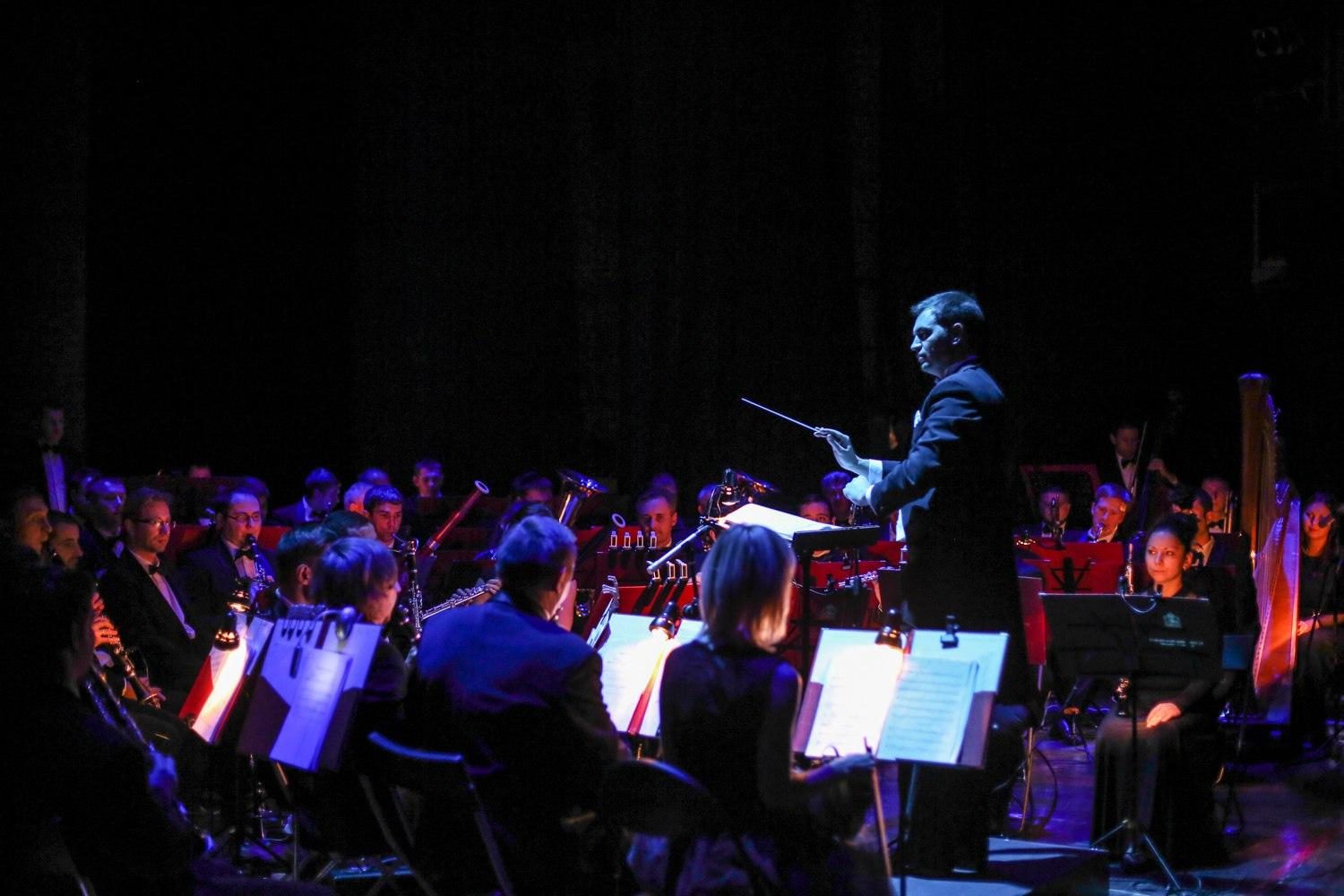 Концерт «Свеча памяти» в Московском Губернском театре  – события на сайте «Московские Сезоны»