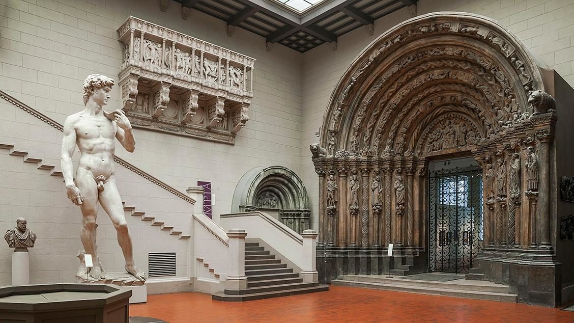 Спектакль «Бумажный человек» в музее изобразительных искусств А. С. Пушкина  – события на сайте «Московские Сезоны»