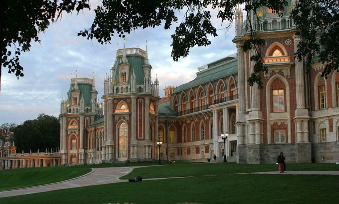 Экспозиции Дворцово-выставочного комплекса и оранжерей – события на сайте «Московские Сезоны»