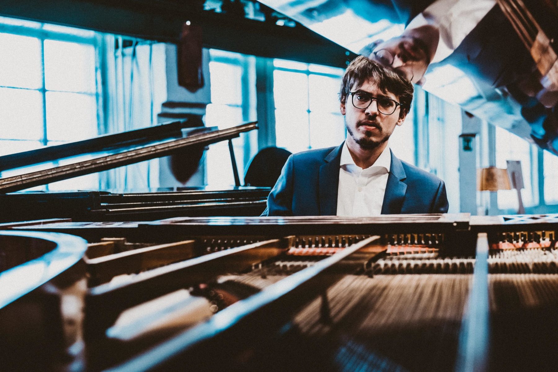 Концерт «РНО, Михаил Плетнев (дирижер), Люка Дебарг (фортепиано)» в Московском концертном зале «Зарядье» – события на сайте «Московские Сезоны»