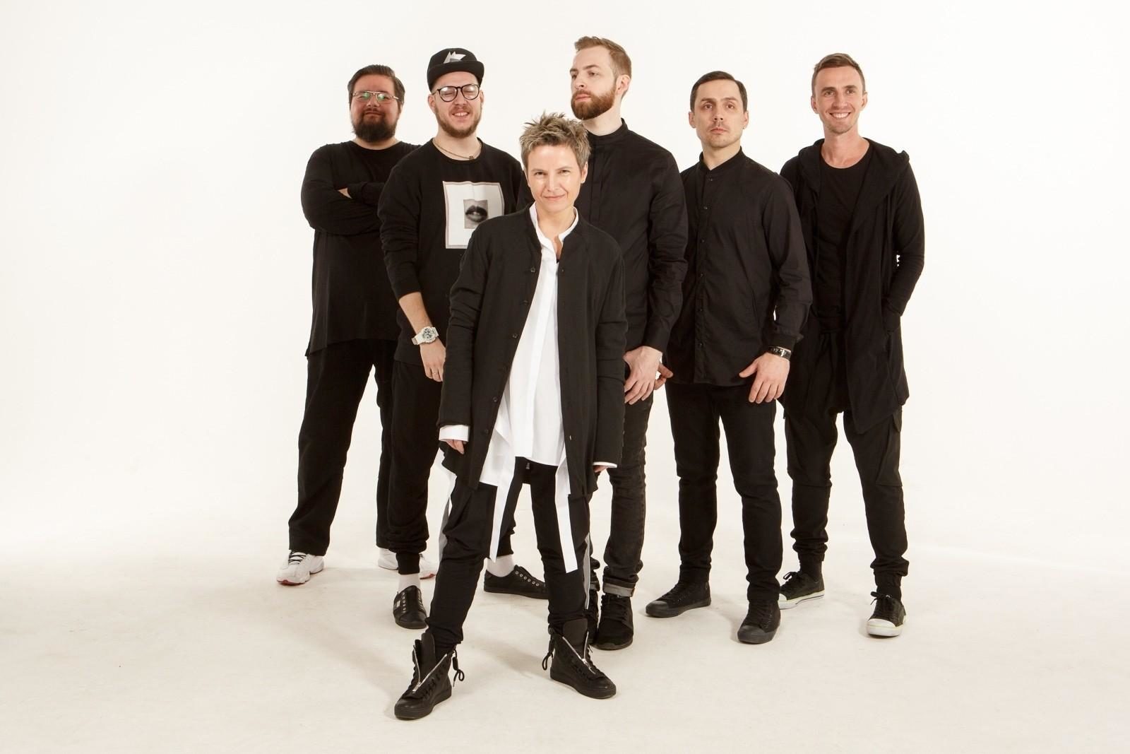 Концерт группы «Сурганова и Оркестр» в КЦ «Зеленоград» – события на сайте «Московские Сезоны»