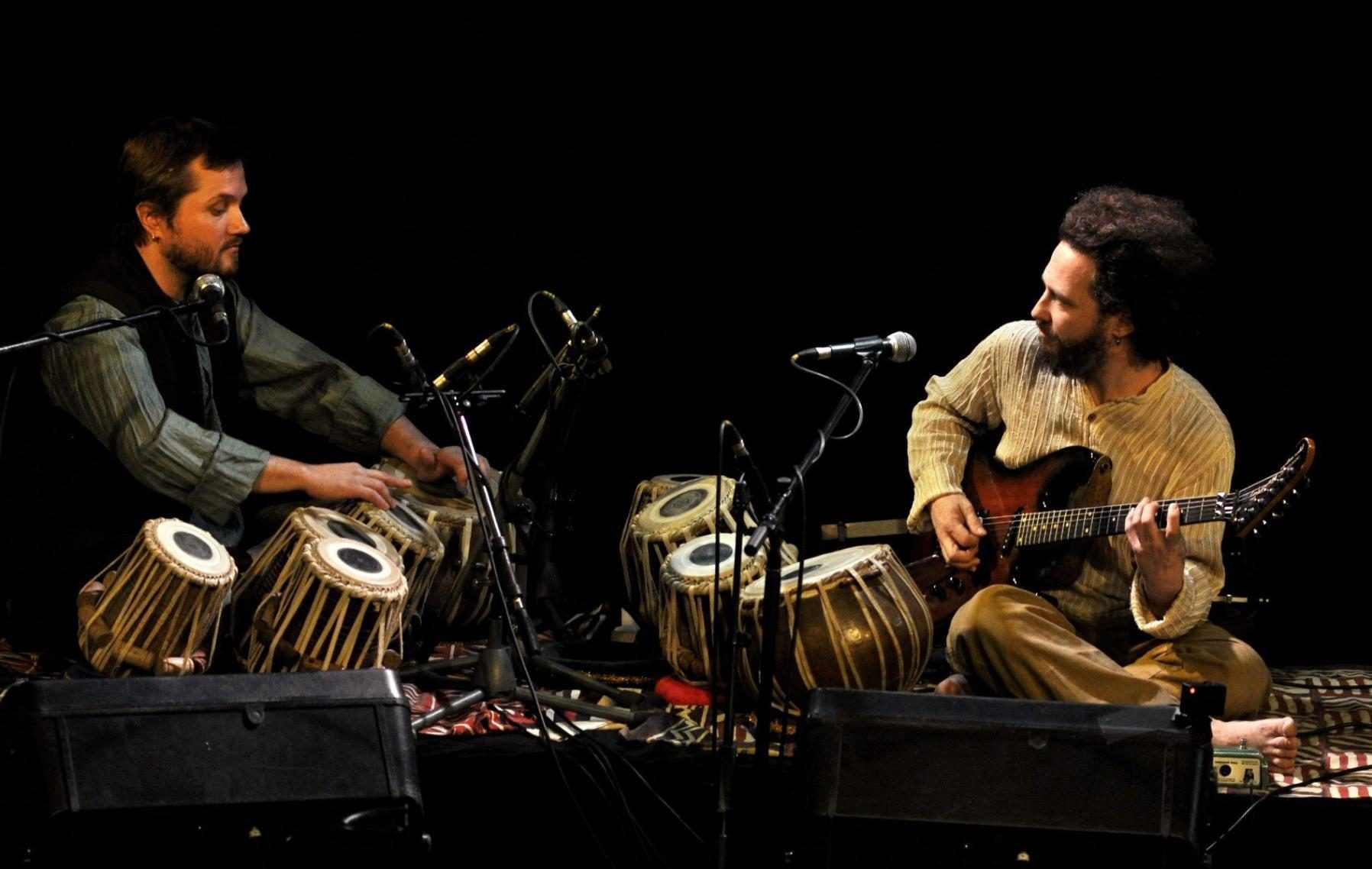 Концерт электроакустического эмбиент-проекта Zaindiveli в Московском концертном зале «Зарядье» – события на сайте «Московские Сезоны»