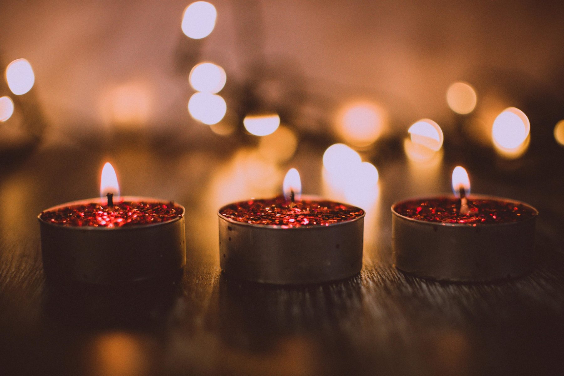Как сделать новогодние композиции со свечами своими руками
