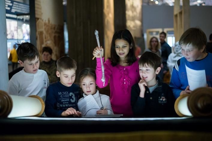 Обзорная экскурсия «Живая традиция» в Еврейском музее и центре толерантности  – события на сайте «Московские Сезоны»