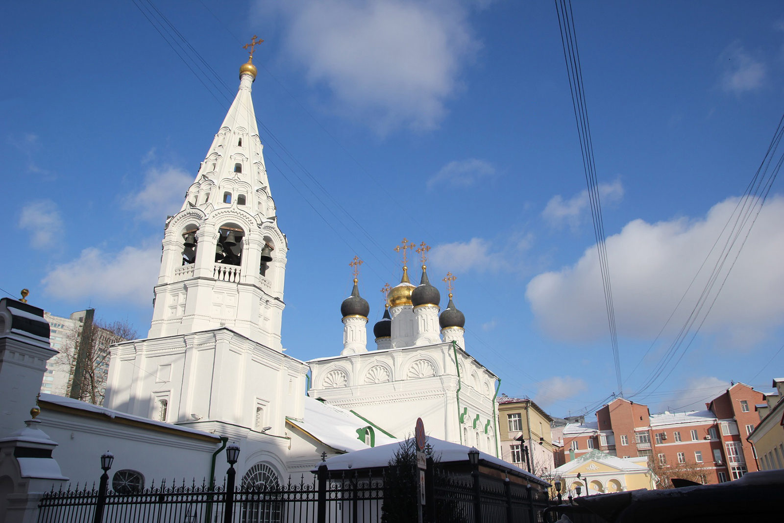 Пешеходная экскурсия «Храмы Арбата. Часть 2. От Воздвиженки до Чертолья» – события на сайте «Московские Сезоны»