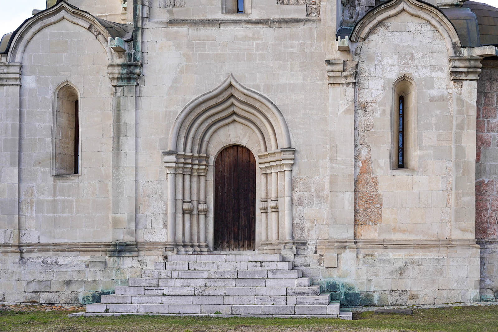 Пешеходная экскурсия «“Московский сторож”: Спасо-Андроников монастырь» – события на сайте «Московские Сезоны»