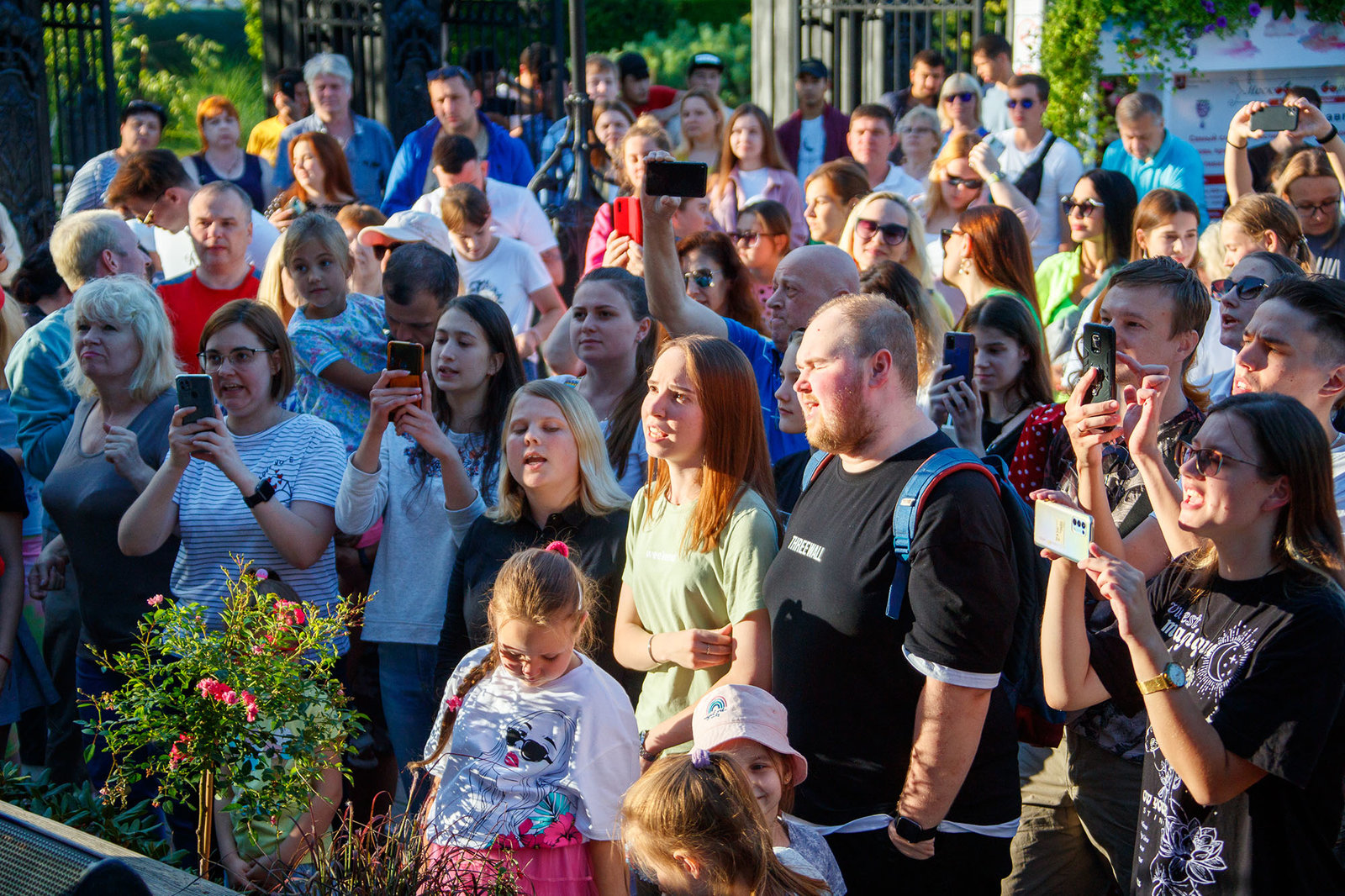 Шоу на офирах, выступления мимов, спектакли и кино в Черемушках – события на сайте «Московские Сезоны»
