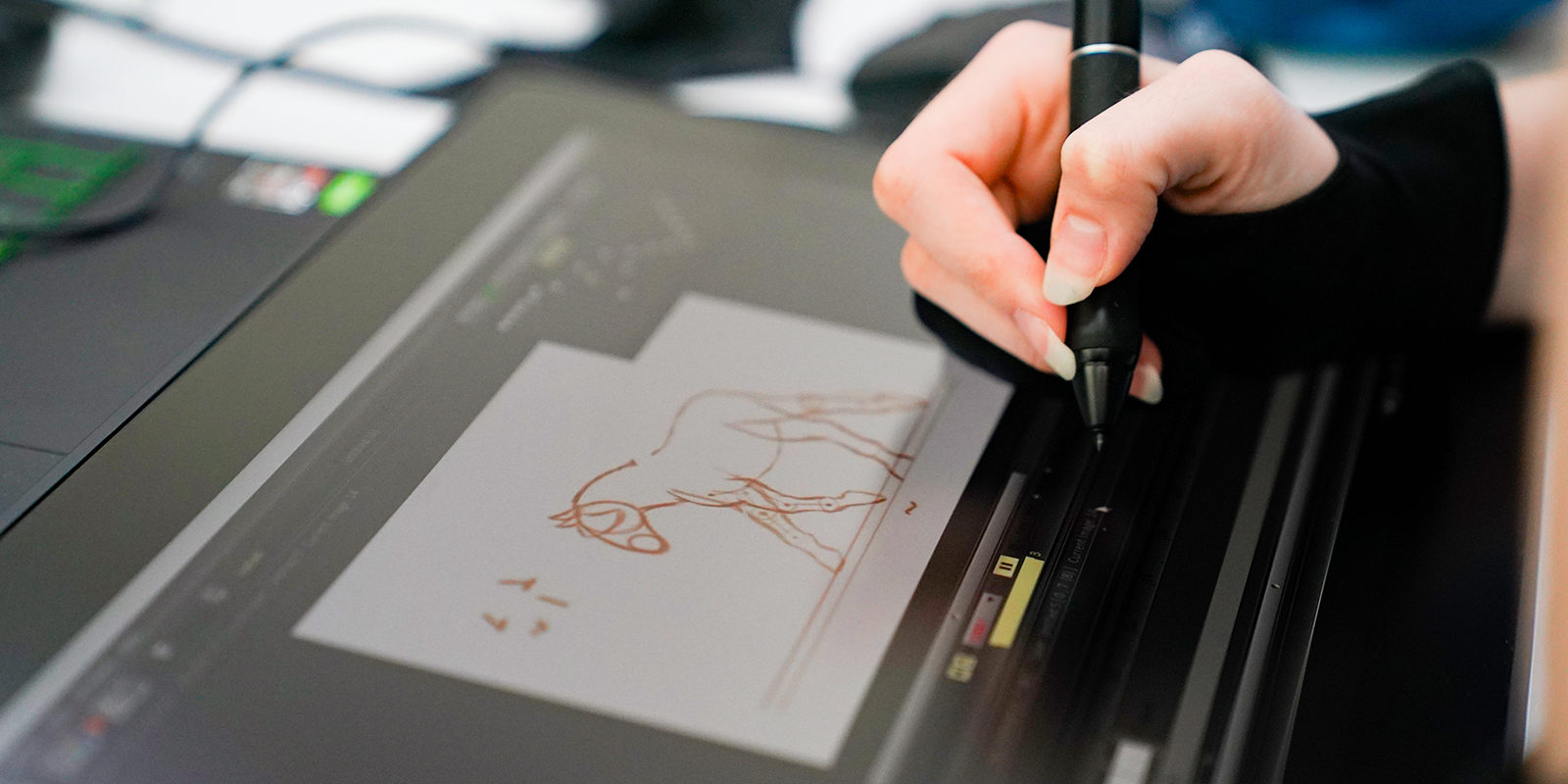 «Процесс создания креативной идеи. Методы поиска визуальной метафоры» в клубе «Атом» – события на сайте «Московские Сезоны»