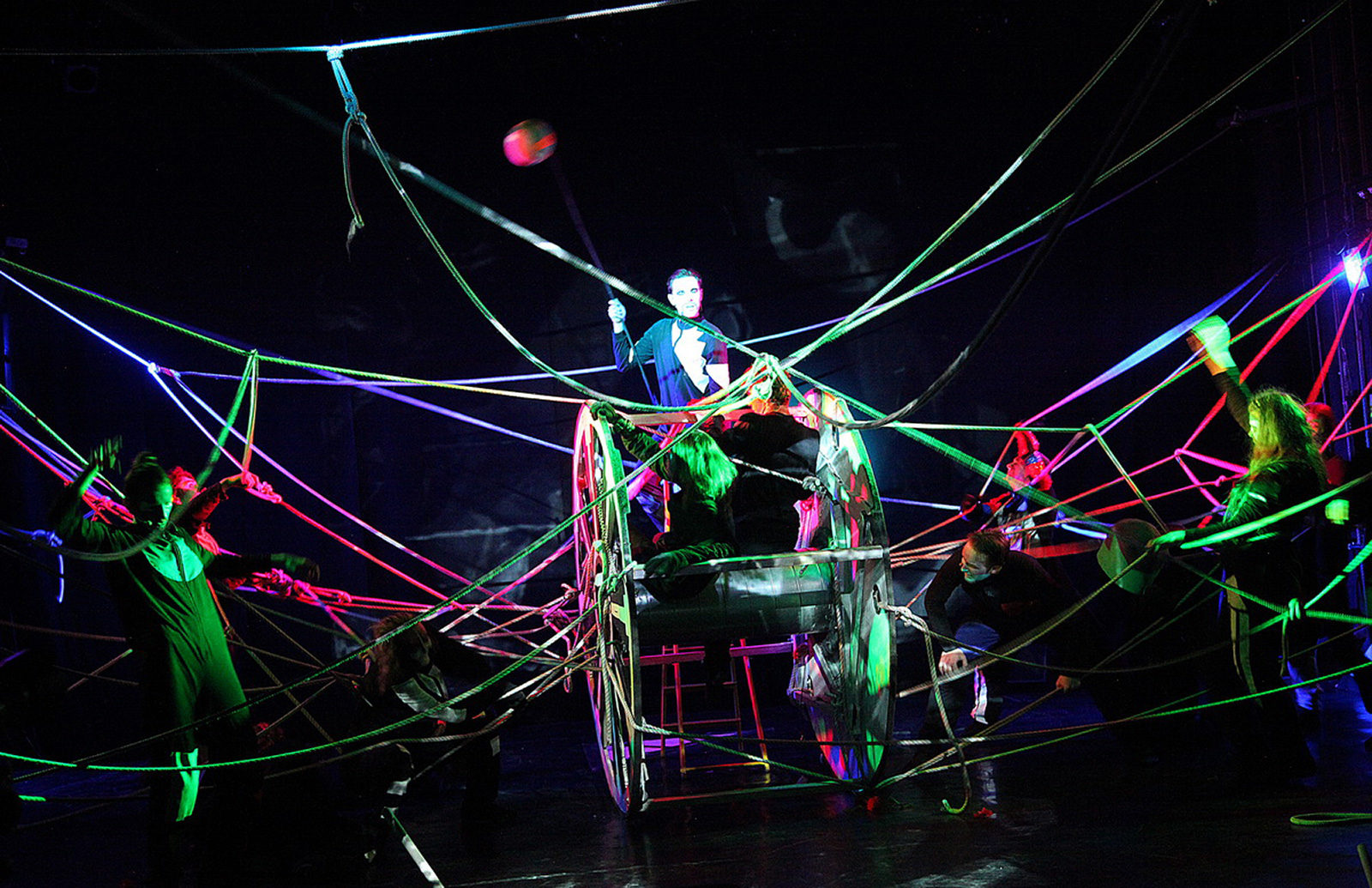 «Победа над солнцем» в Театре Стаса Намина – события на сайте «Московские Сезоны»