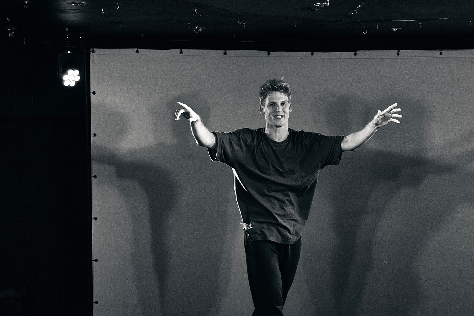 «Аут» в Театре на Юго-Западе – события на сайте «Московские Сезоны»