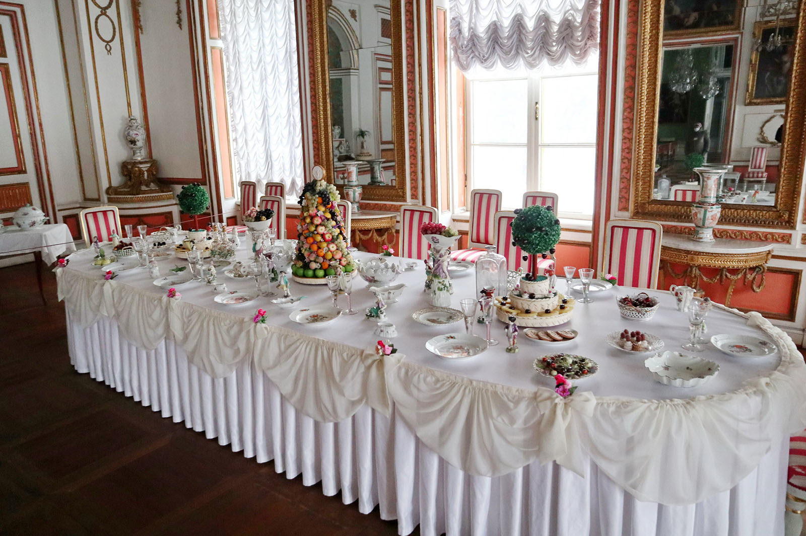 «Музейные странности» в музее-усадьбе «Кусково» – события на сайте «Московские Сезоны»