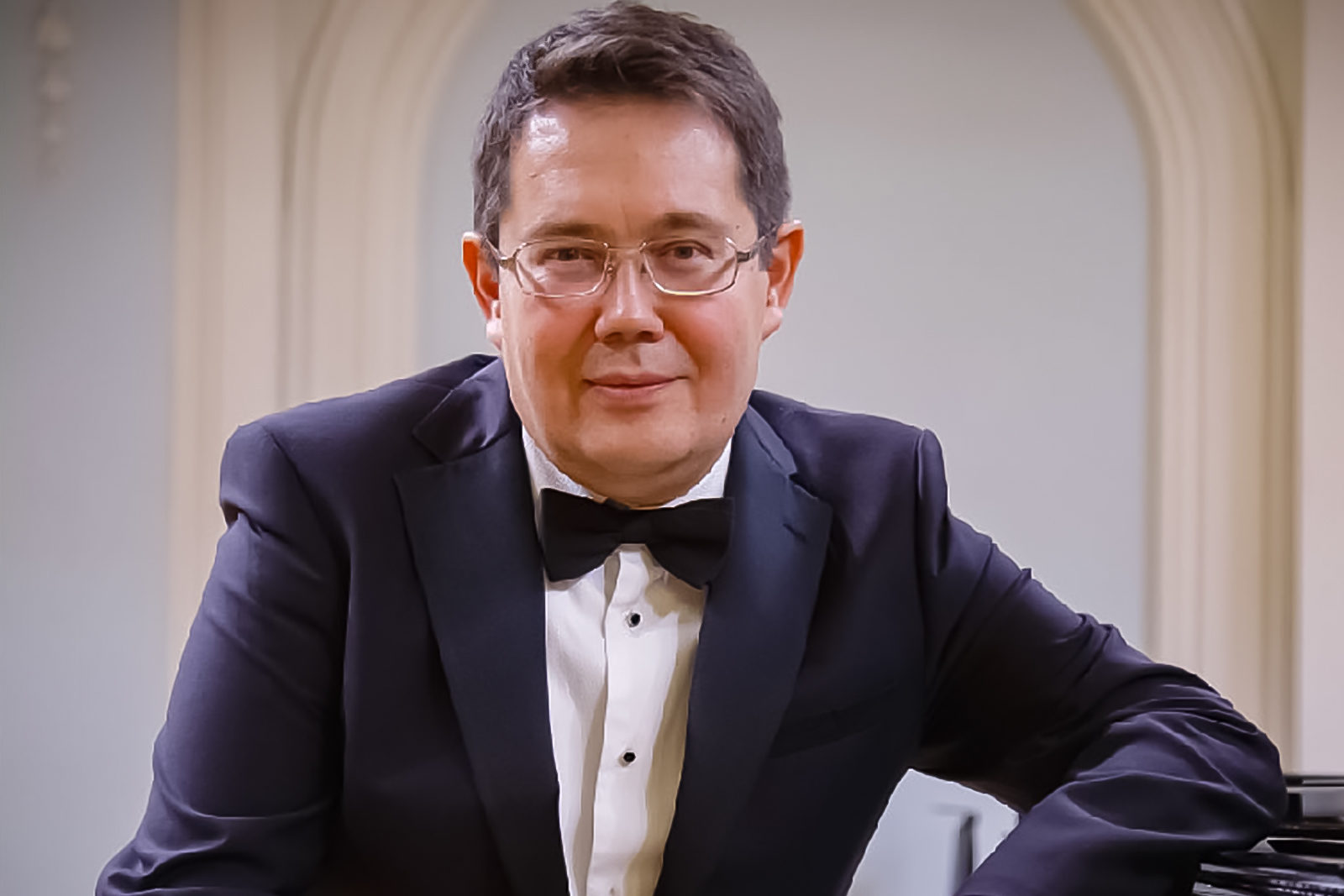 «Образы ночи. Рустем Кудояров» в Москонцерте на Пушечной – события на сайте «Московские Сезоны»