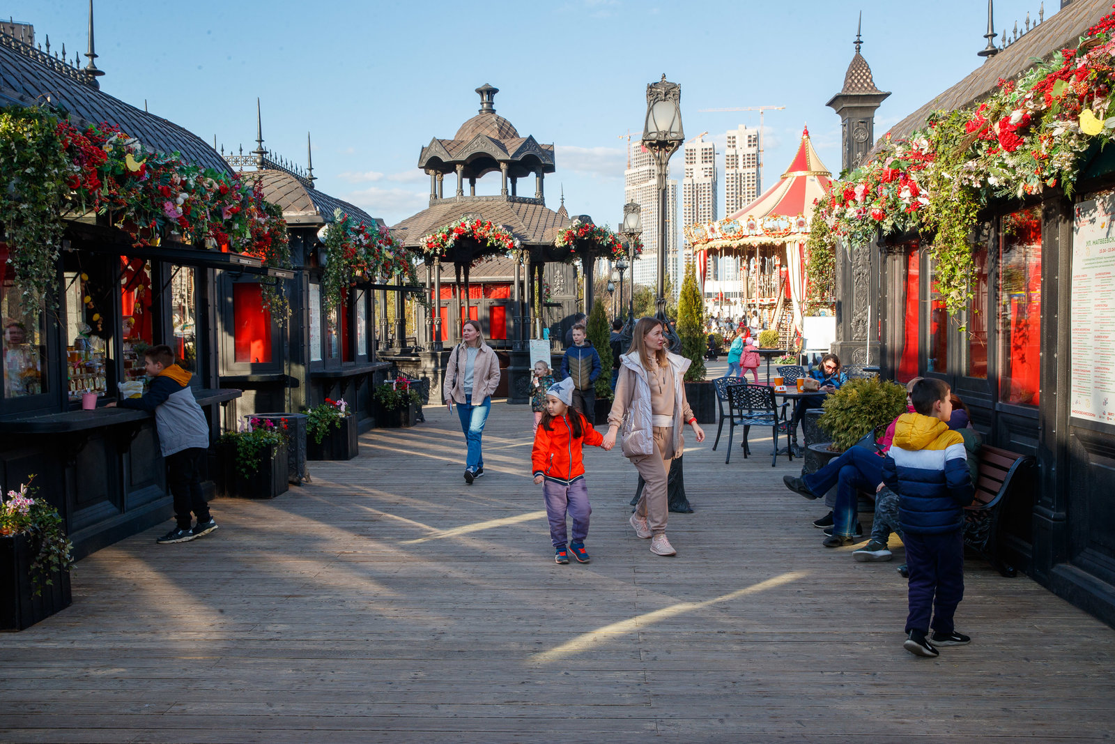 Истории о подвигах и картины акварелью в Очаково-Матвеевском – события на сайте «Московские Сезоны»