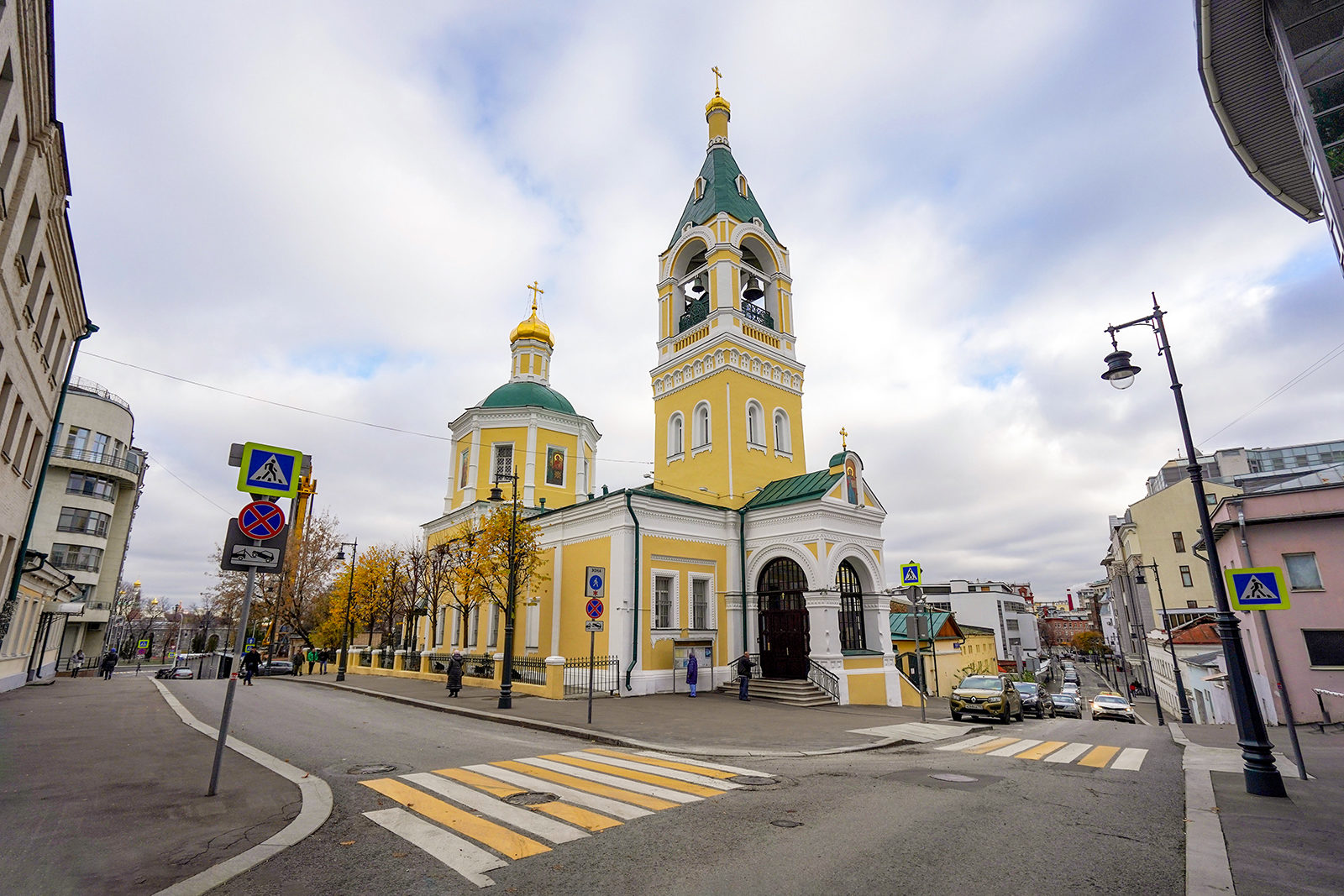 Пешеходная экскурсия «Храмы Остожья и Пречистенки» (первая часть) – события на сайте «Московские Сезоны»