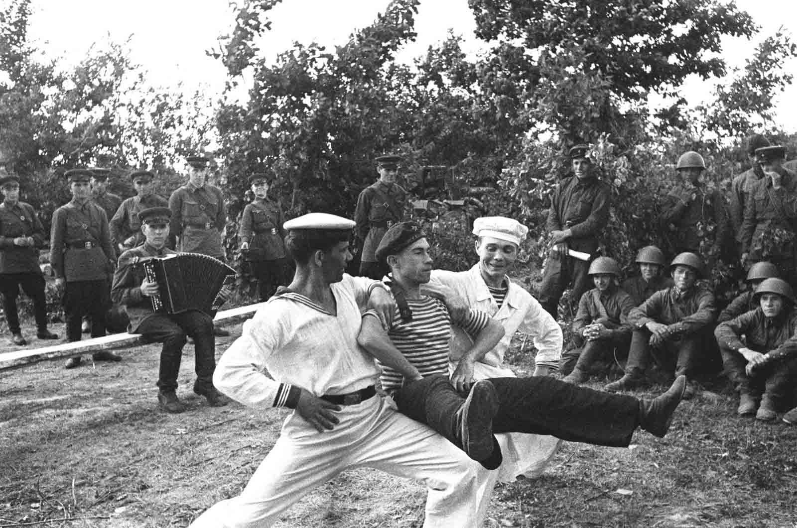 «Была весна — весна Победы» в центре культуры и досуга «Академический» – события на сайте «Московские Сезоны»