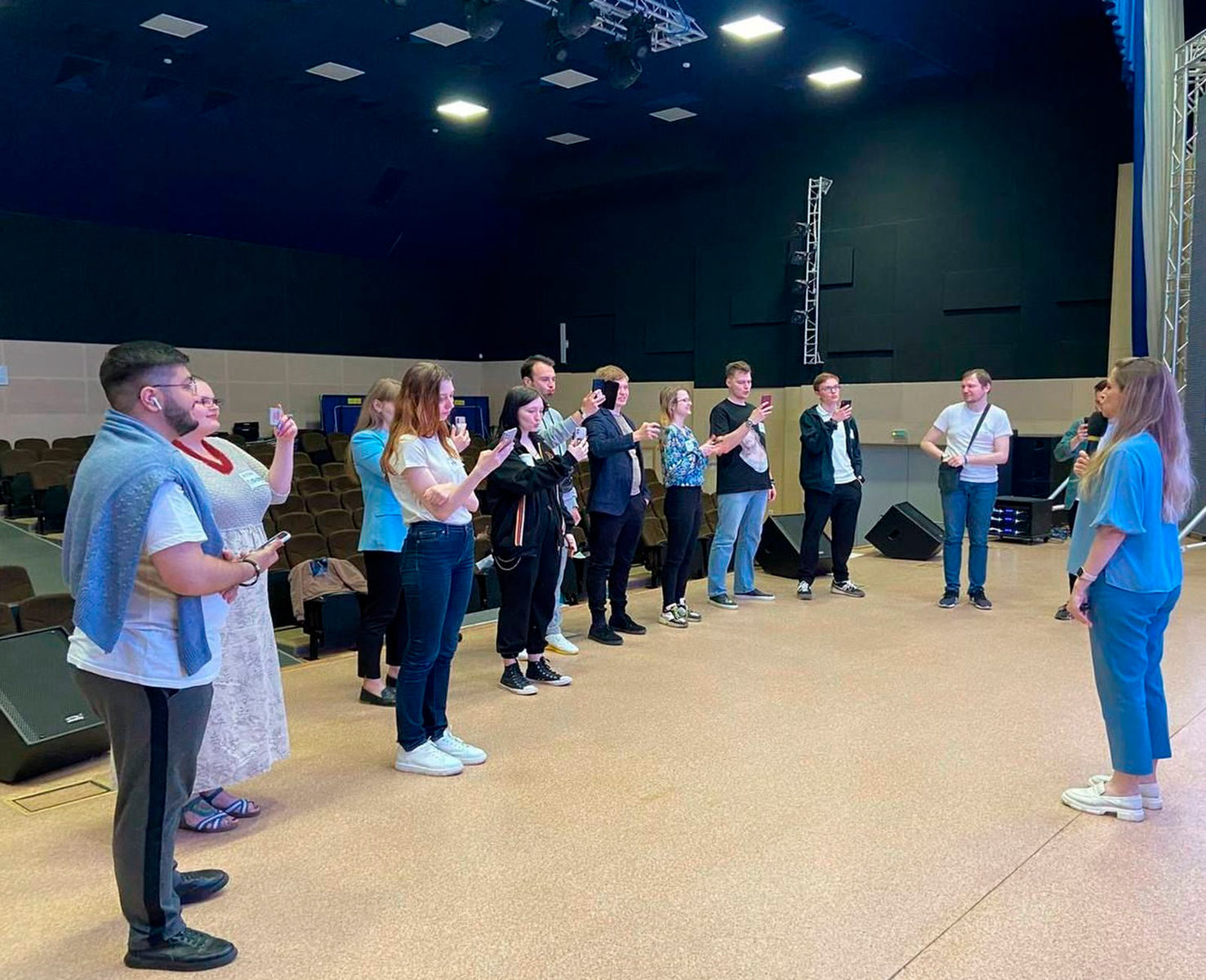 «Проявись» в Доме культуры «Гайдаровец» – события на сайте «Московские Сезоны»