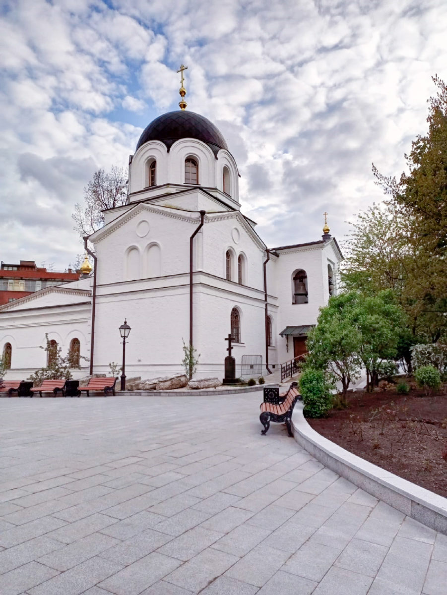 Пешеходная экскурсия «Храмы Остожья и Пречистенки» – события на сайте «Московские Сезоны»