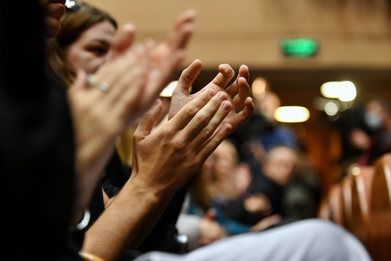 «Как я пришла в сознание» в экспериментальном театральном центре новой драмы «Практика» – события на сайте «Московские Сезоны»