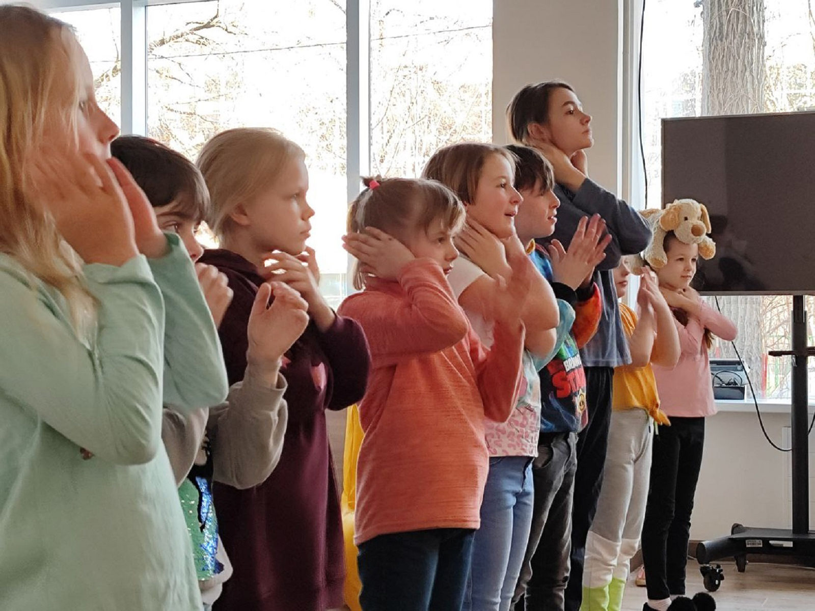 «Трудно светиться и петь нелегко…» в Доме культуры «Стимул» – события на сайте «Московские Сезоны»