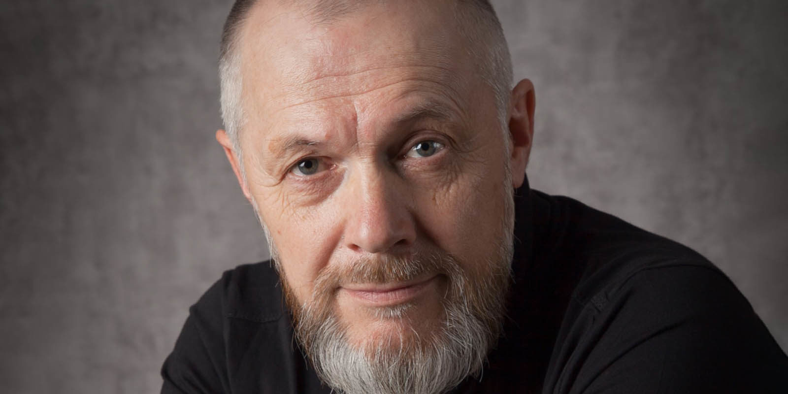 «Росяной хлебушек» и «Дома не моего детства» в «Московском доме книги» – события на сайте «Московские Сезоны»