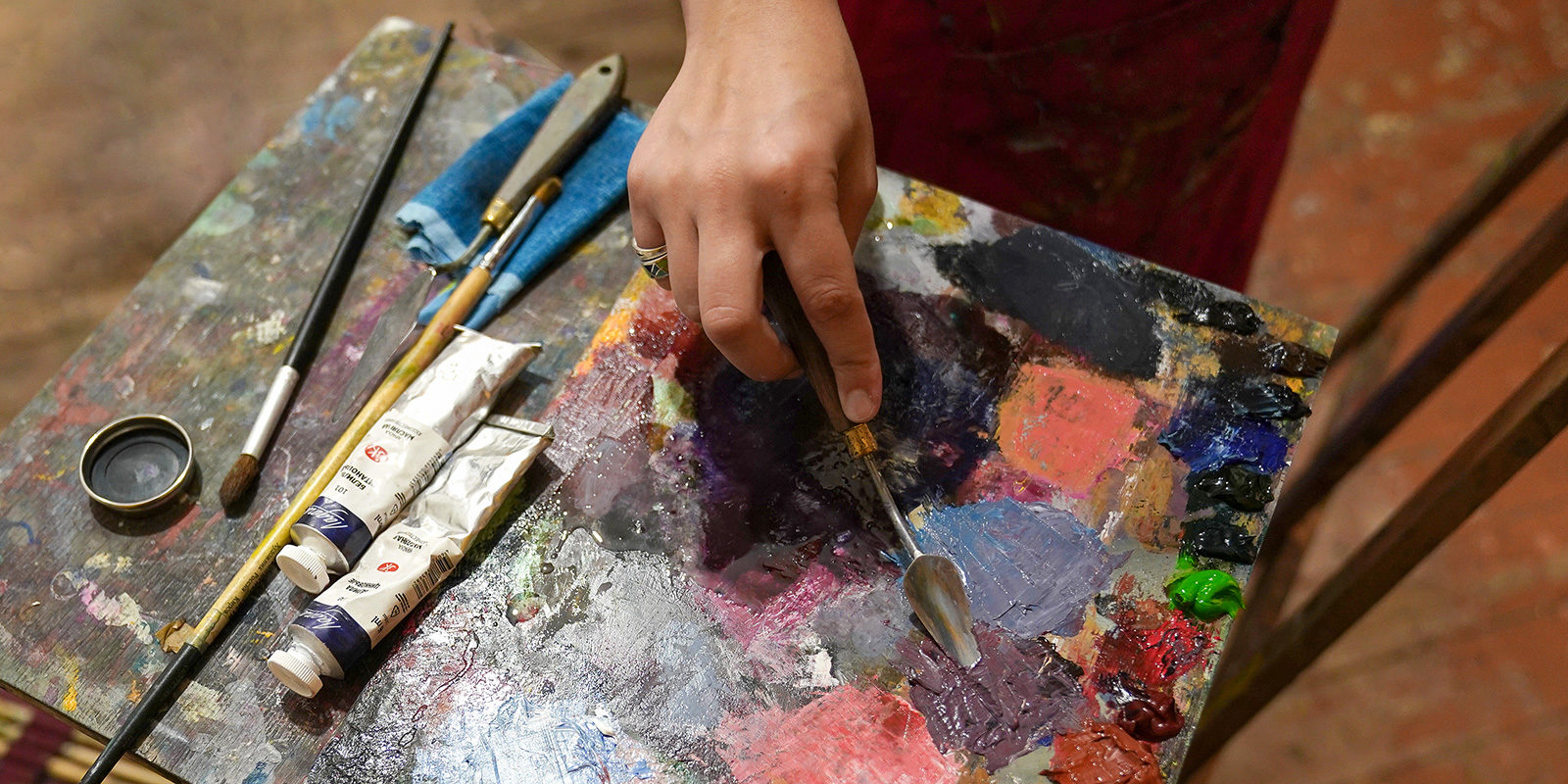 Мастер-класс по живописи на значках в детской библиотеке № 99 – события на сайте «Московские Сезоны»