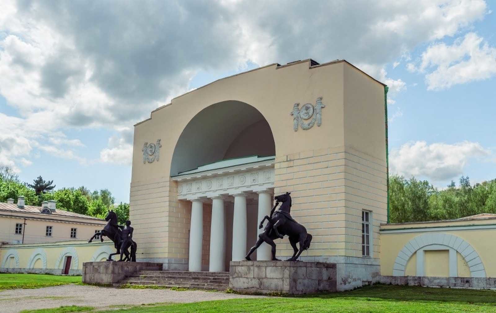 Экскурсия по усадьбе Кузьминки – события на сайте «Московские Сезоны»