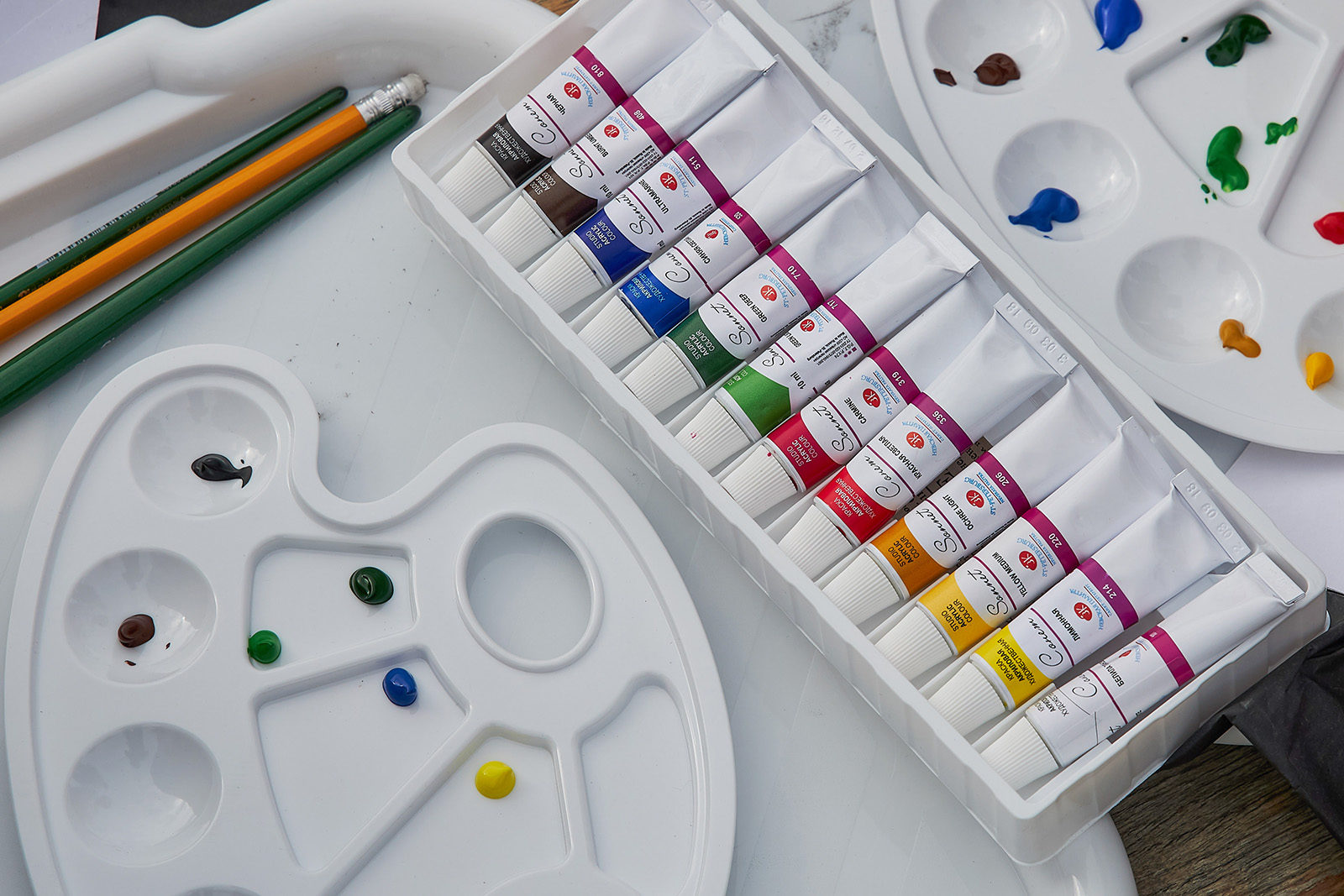 «Фешен-картина для интерьера маслом» в культурном центре «Феникс» – события на сайте «Московские Сезоны»