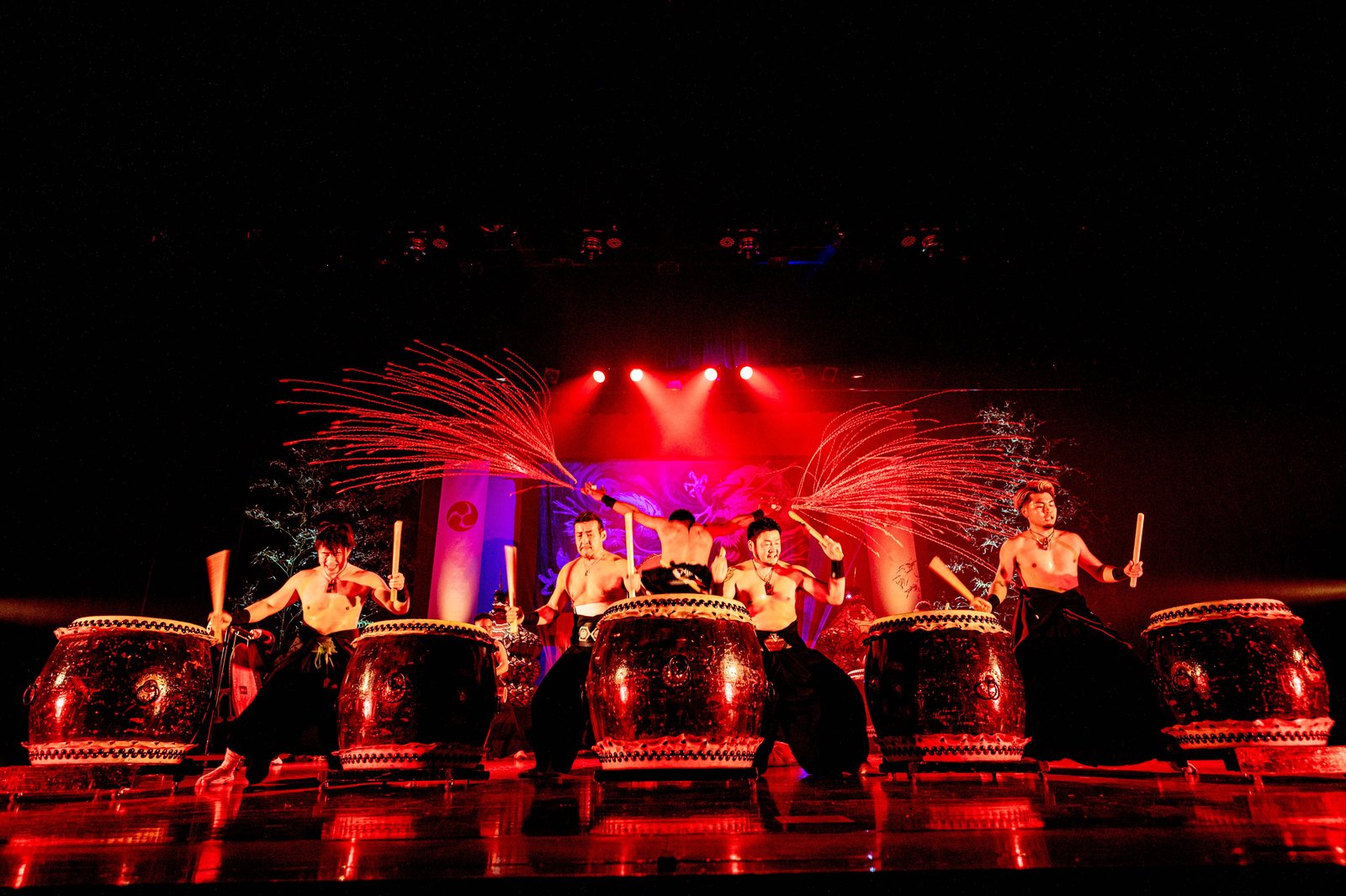 Японские барабанщики «Нобуси» в рамках «Чеховского фестиваля на улицах Москвы» – события на сайте «Московские Сезоны»