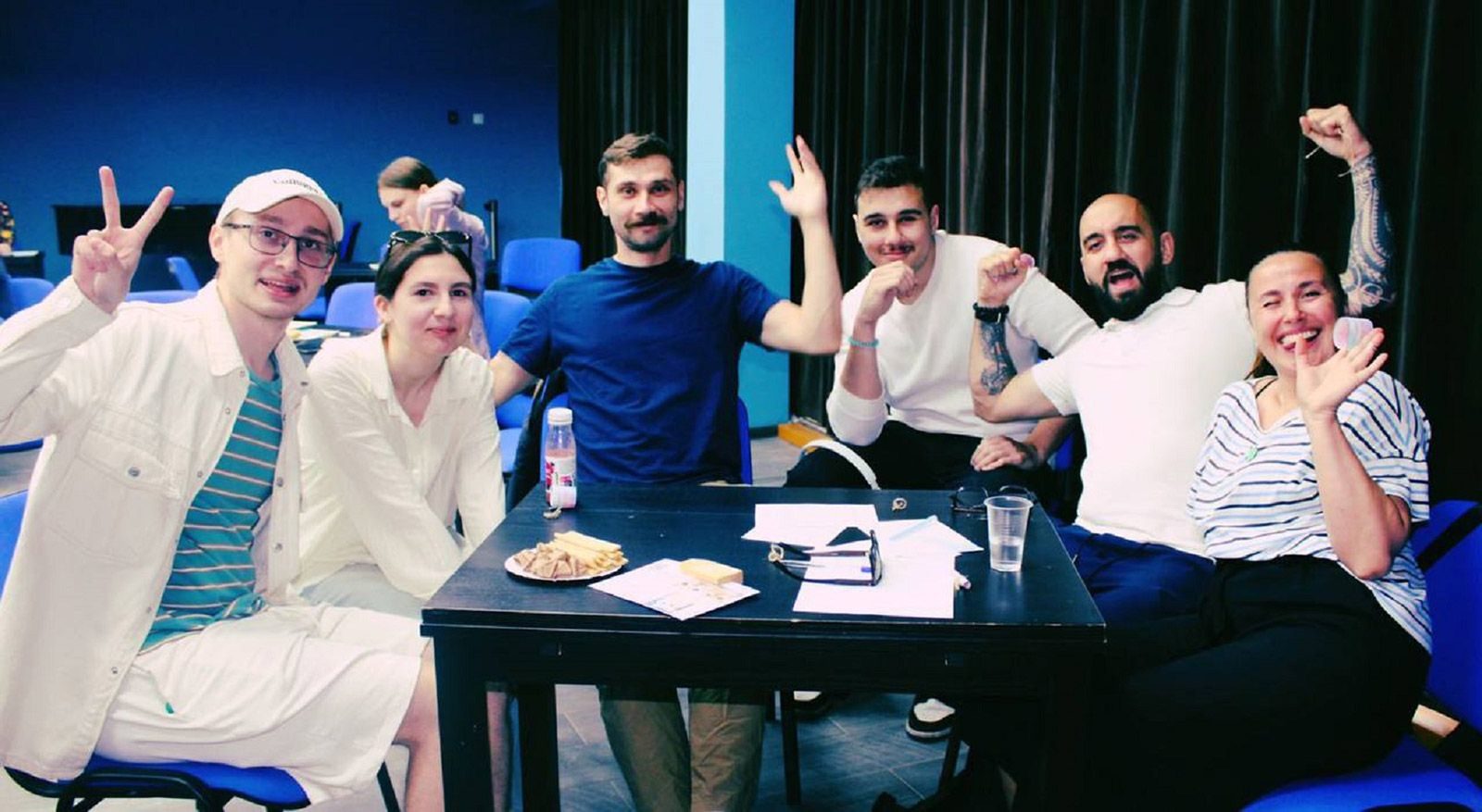 Квиз в культурном центре «Оптимист» – события на сайте «Московские Сезоны»