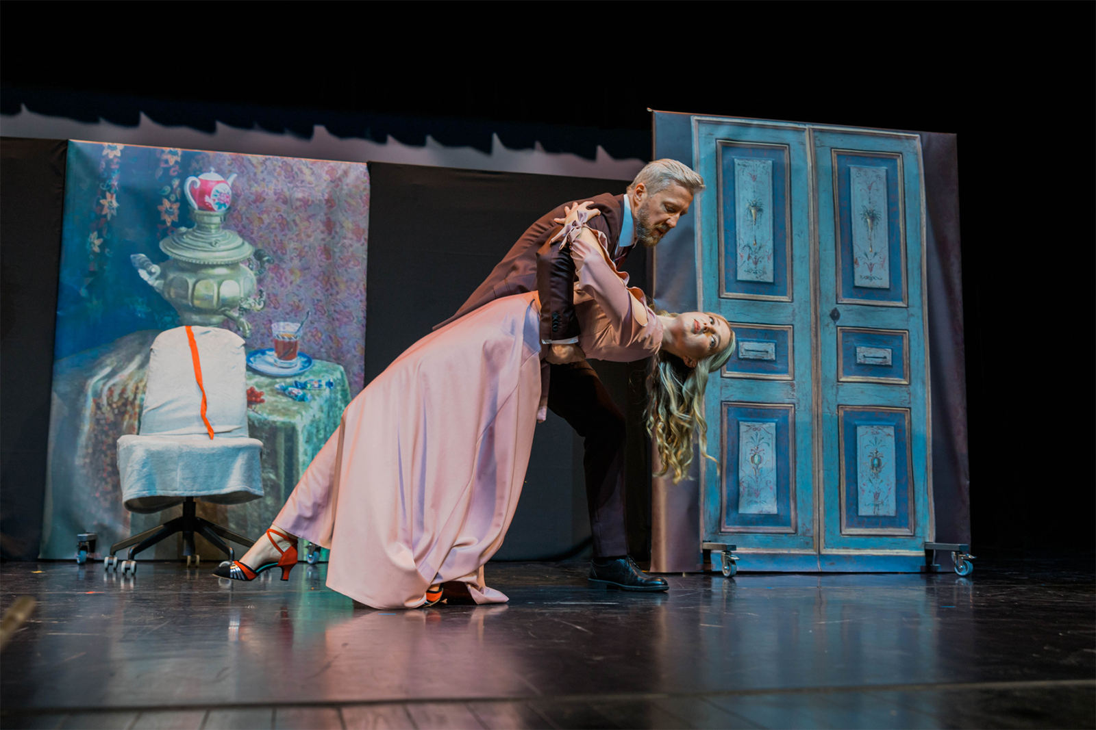 «Не все коту масленица» в культурном центре «Строгино» – события на сайте «Московские Сезоны»