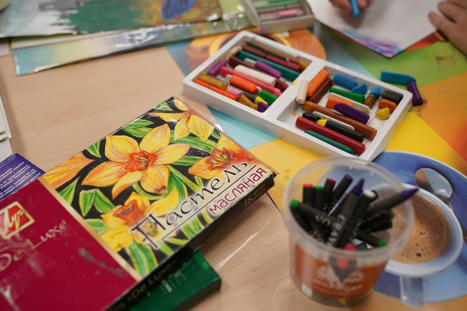 «Арт-путешествие. Полевые цветы» в центре культуры и досуга «‎Академический» – события на сайте «Московские Сезоны»