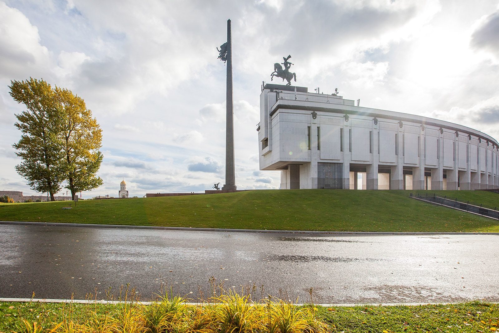 «О людях, смотрящих сердцем, и их собаках» в Музее Победы – события на сайте «Московские Сезоны»