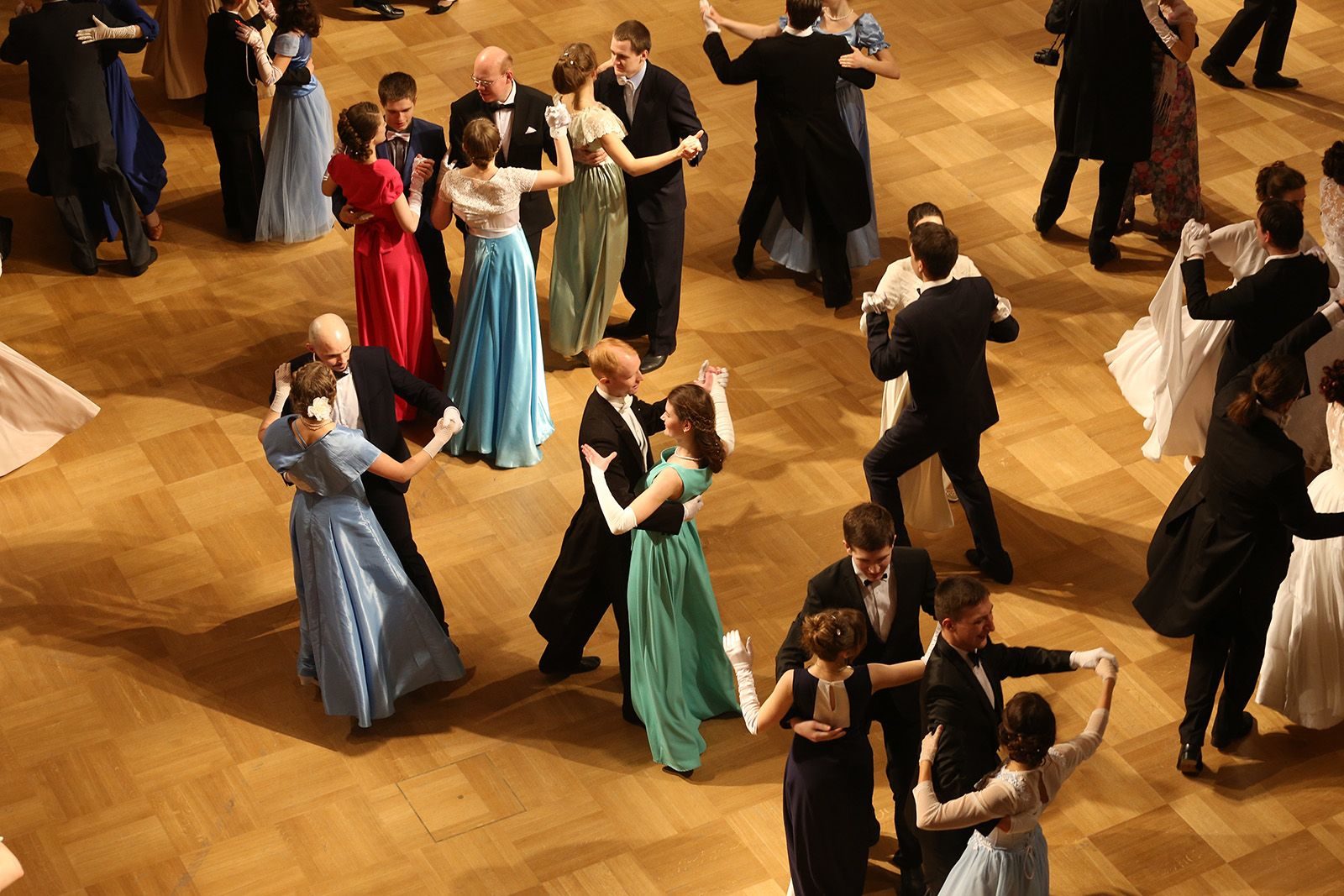 Бал «Я рада вас видеть!» в культурном центре «Оптимист» – события на сайте «Московские Сезоны»