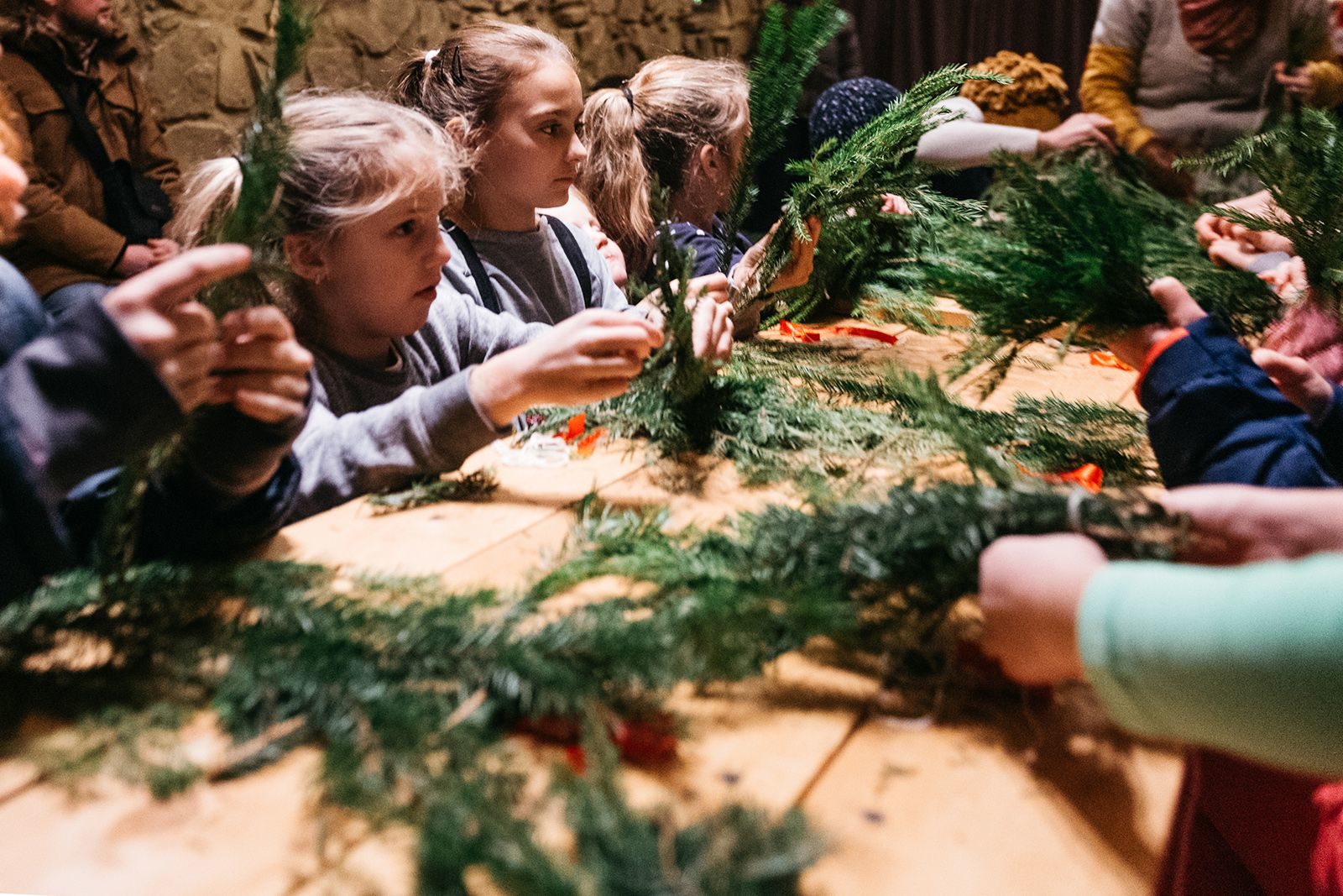 Мастер-класс по изготовлению рождественского венка в детской библиотеке № 102 – события на сайте «Московские Сезоны»