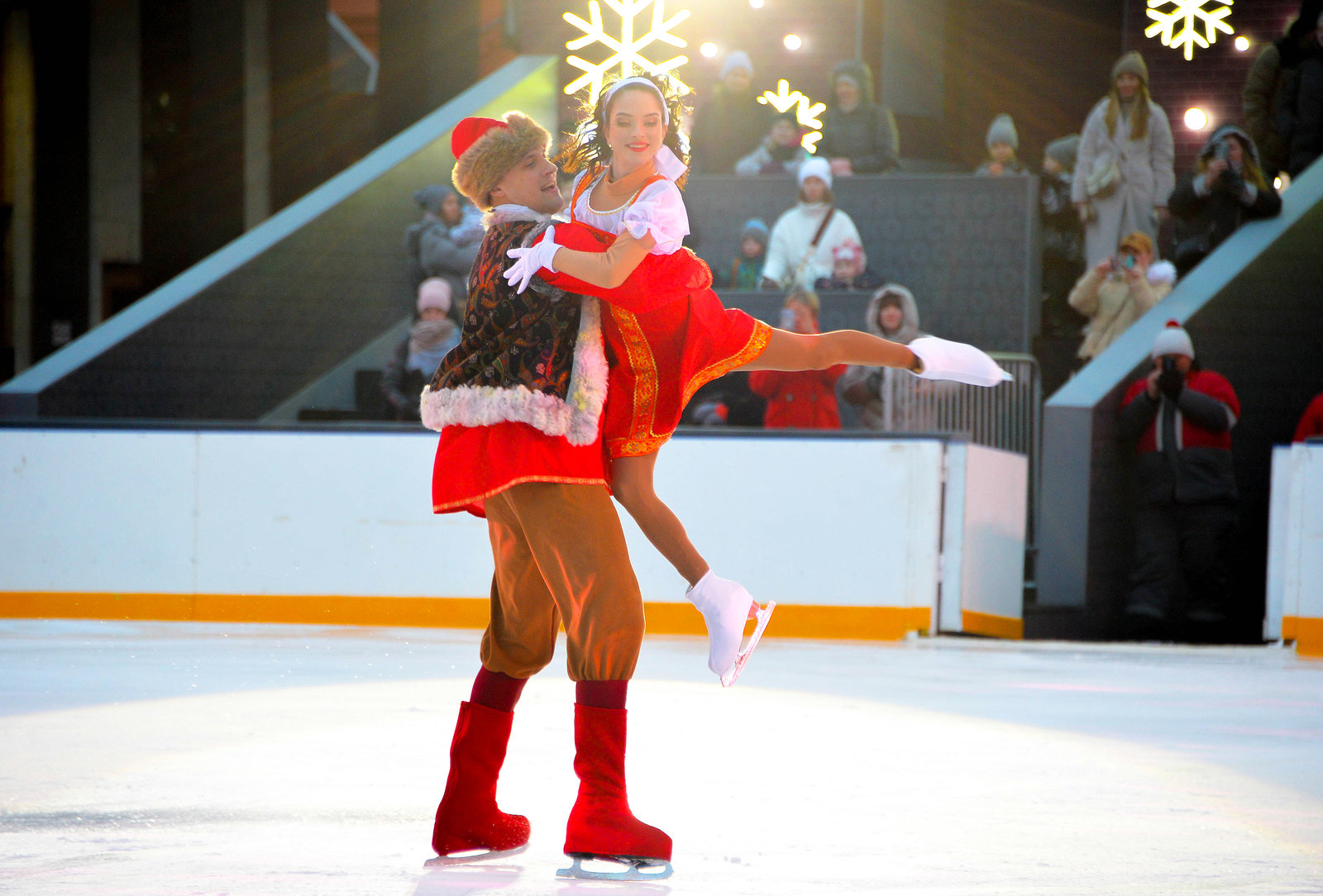 Расписание ледовых шоу в Теплом Стане – события на сайте «Московские Сезоны»