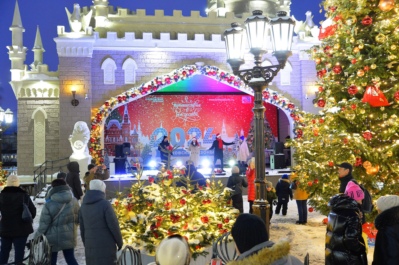 Новогодний бал-маскарад и ювелирные классы в Щукино – события на сайте «Московские Сезоны»