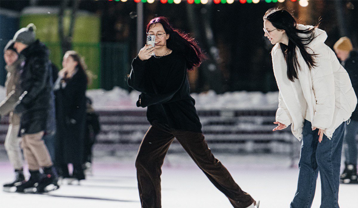 Праздничная программа ко Дню студента на катке «Мечтатели» в «Лужниках» – события на сайте «Московские Сезоны»