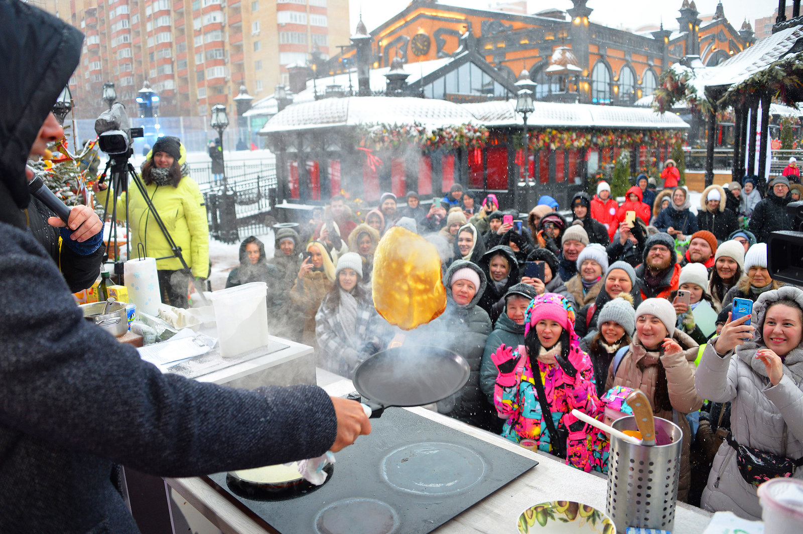 Блинная, театры и фолк-группы в Новых Черемушках – события на сайте «Московские Сезоны»