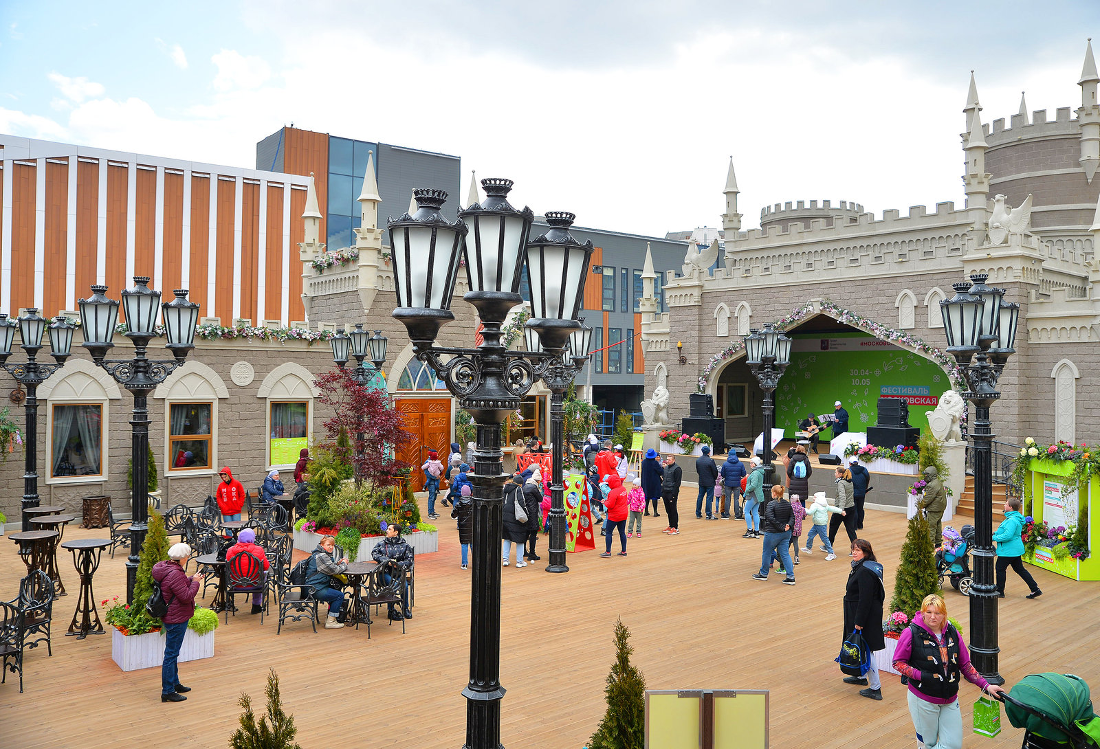 Ботанический класс, спектакли, концерты и кулинарные уроки на офирах в Некрасовке – события на сайте «Московские Сезоны»