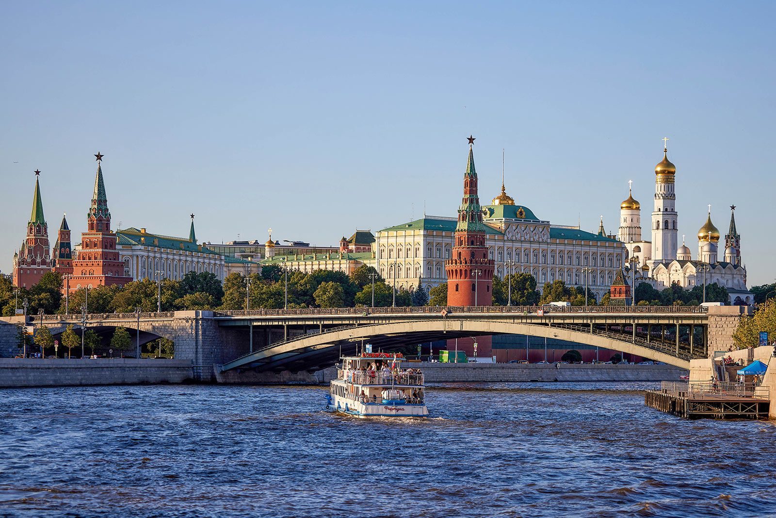 «Родному городу посвящается…» в библиотеке № 245 – события на сайте «Московские Сезоны»