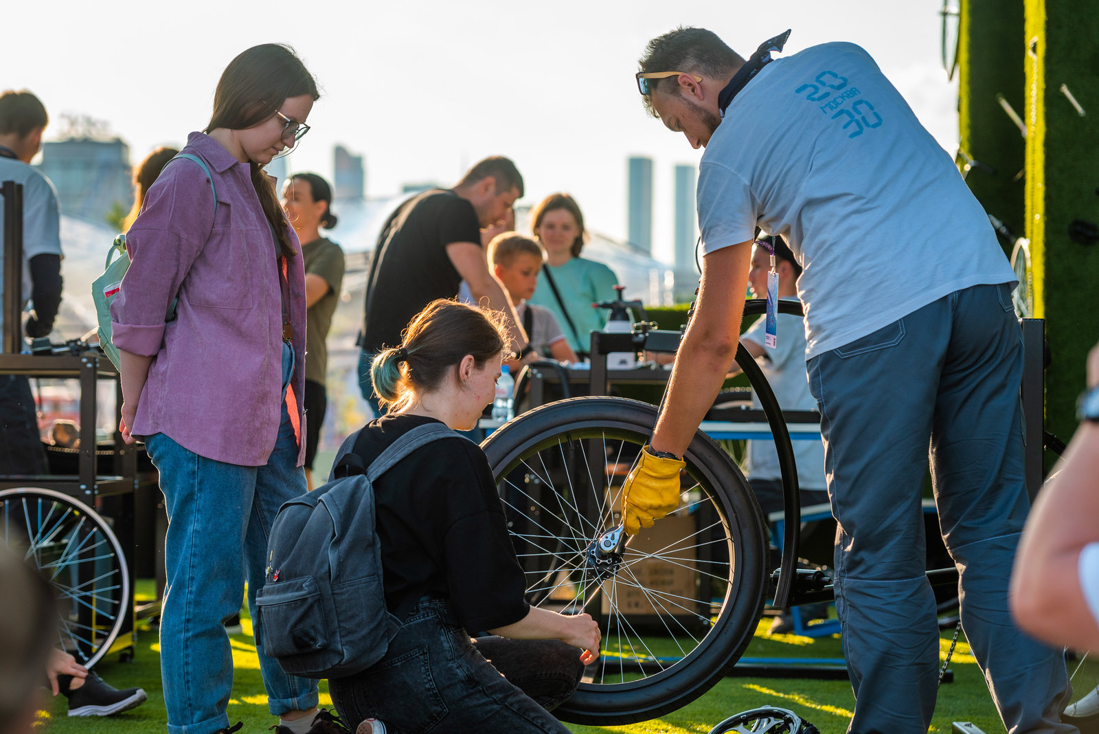 Мастер-классы «Ремонт прокола мотоциклетного колеса» – события на сайте «Московские Сезоны»